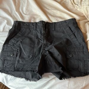 American Eagle high rise ‘90’s boyfriend short Cargo Style